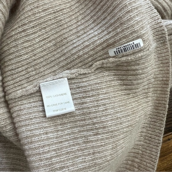 GARNET HILL 100% Cashmere  Knit Sweater Tan Size Small - Picture 4 of 4